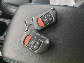 Jeep Wrangler 2L 4cyl 4WD, снимка 8