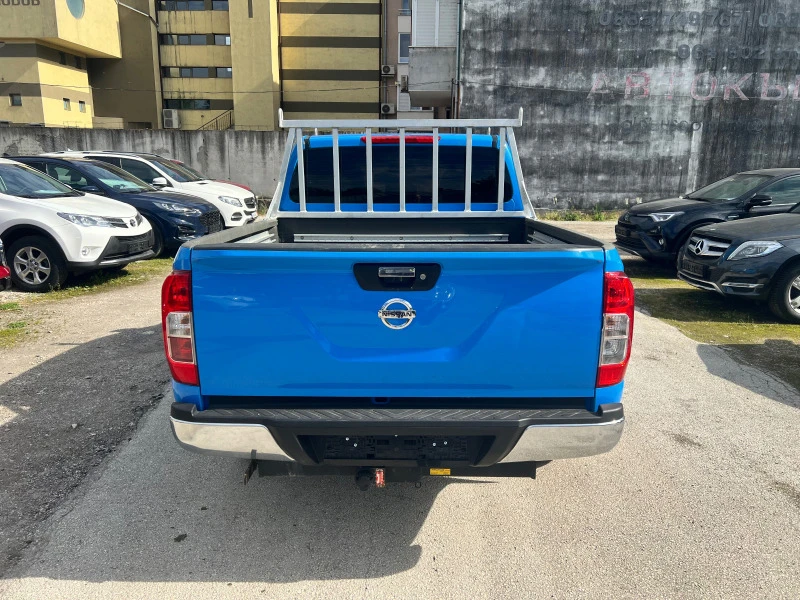 Nissan Navara 2.3 D, снимка 4 - Автомобили и джипове - 45148663