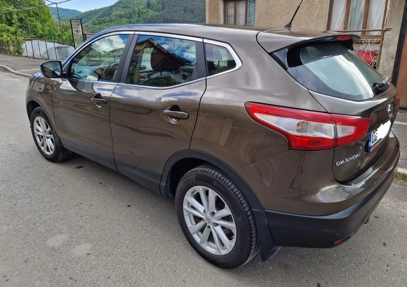 Nissan Qashqai 1.6 DCI EURO 6B, снимка 1 - Автомобили и джипове - 47658187