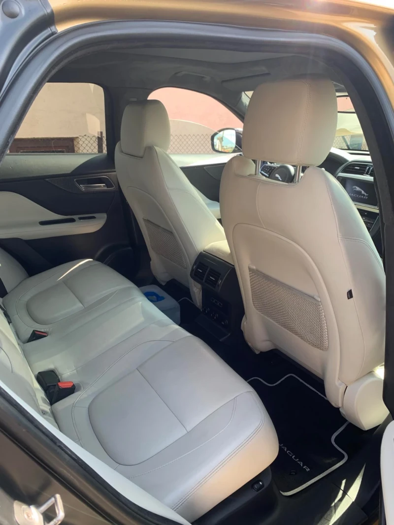 Jaguar F-PACE, снимка 5 - Автомобили и джипове - 51116074