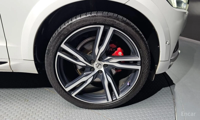 Volvo XC60, снимка 5 - Автомобили и джипове - 52907671