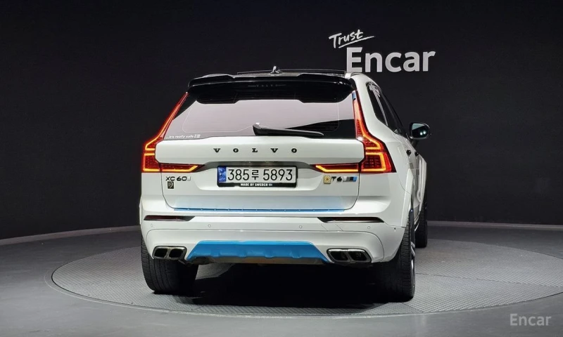 Volvo XC60, снимка 4 - Автомобили и джипове - 52907671