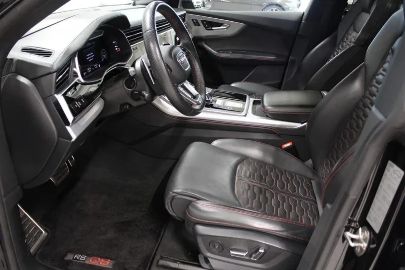 Audi RSQ8 4.0 TFSI V8 Mild Hybrid Quattro, снимка 7 - Автомобили и джипове - 53467976