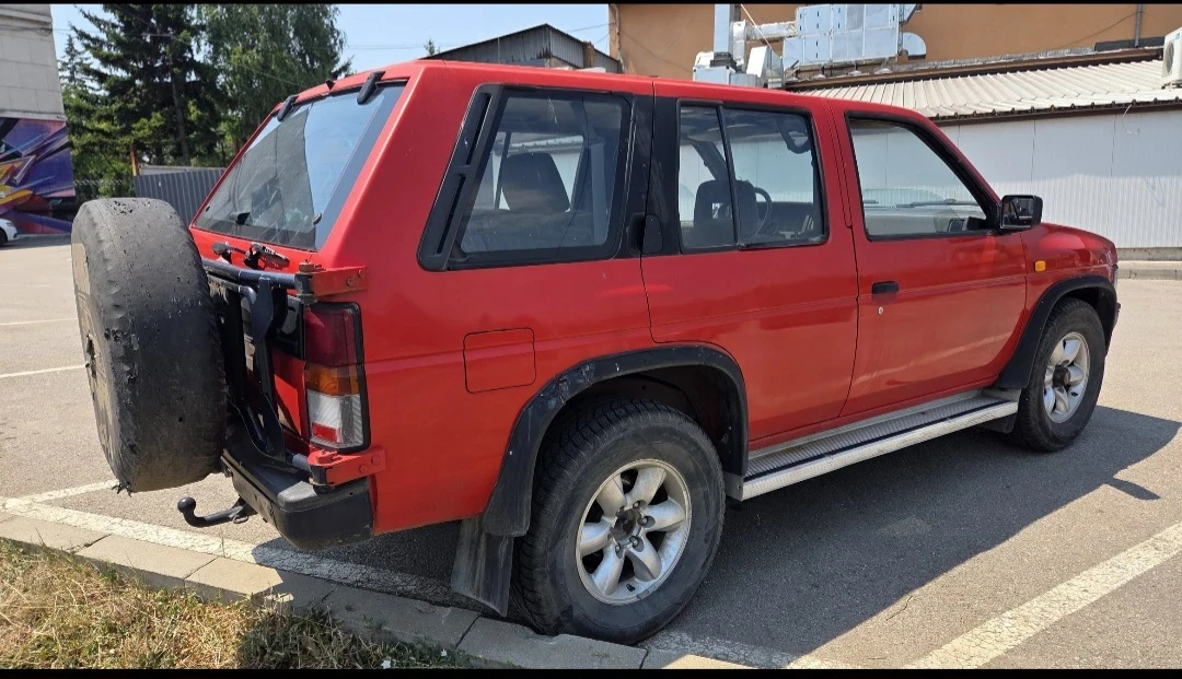 Nissan Terrano 3.0 V6 4X4 - изображение 4