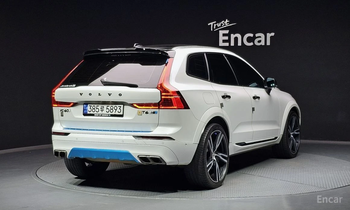 Volvo XC60  - изображение 2