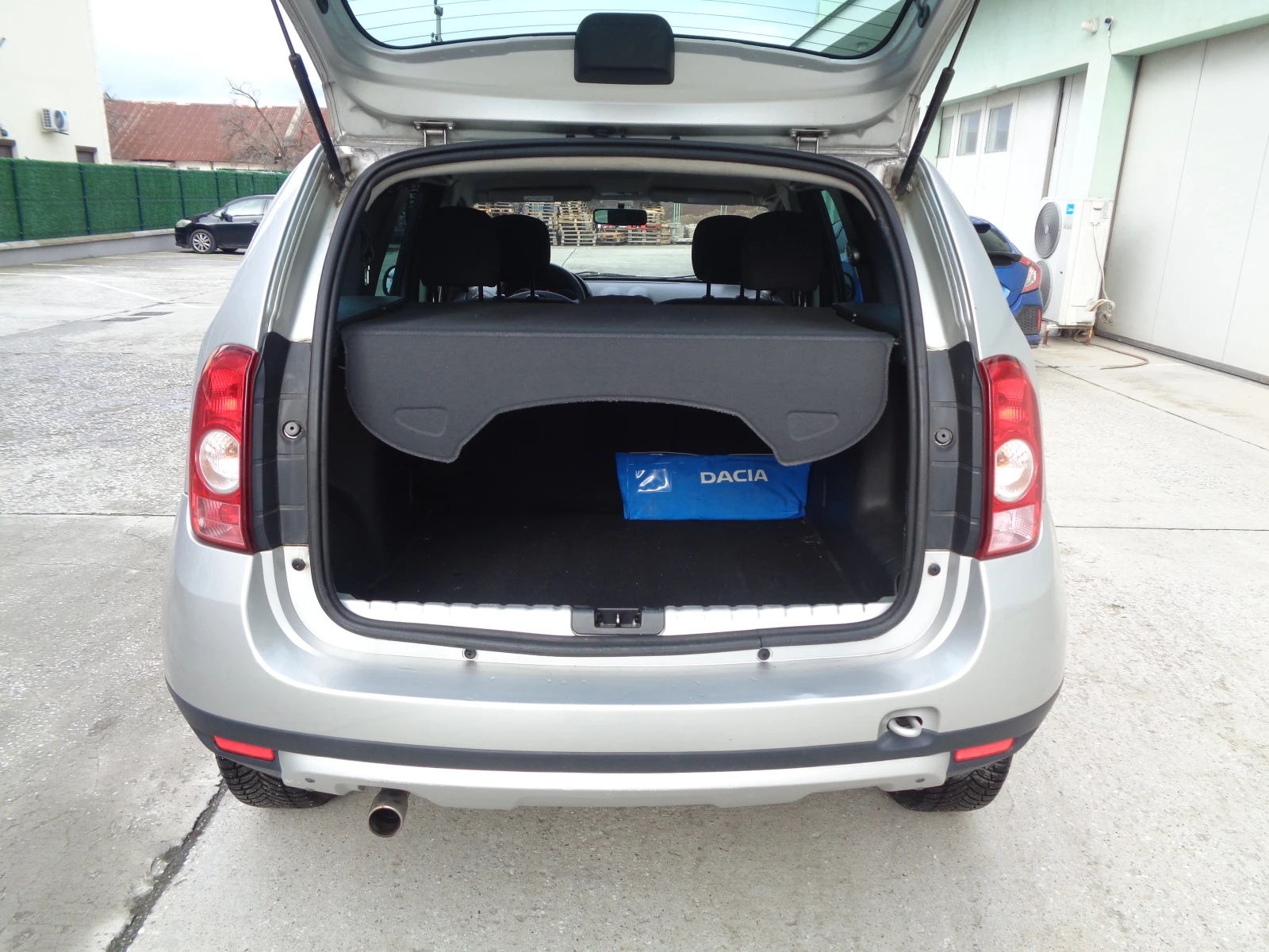 Dacia Duster 1.5dCI-110-LAUREATE-BARTER-LIZING | Mobile.bg � ����������� 8