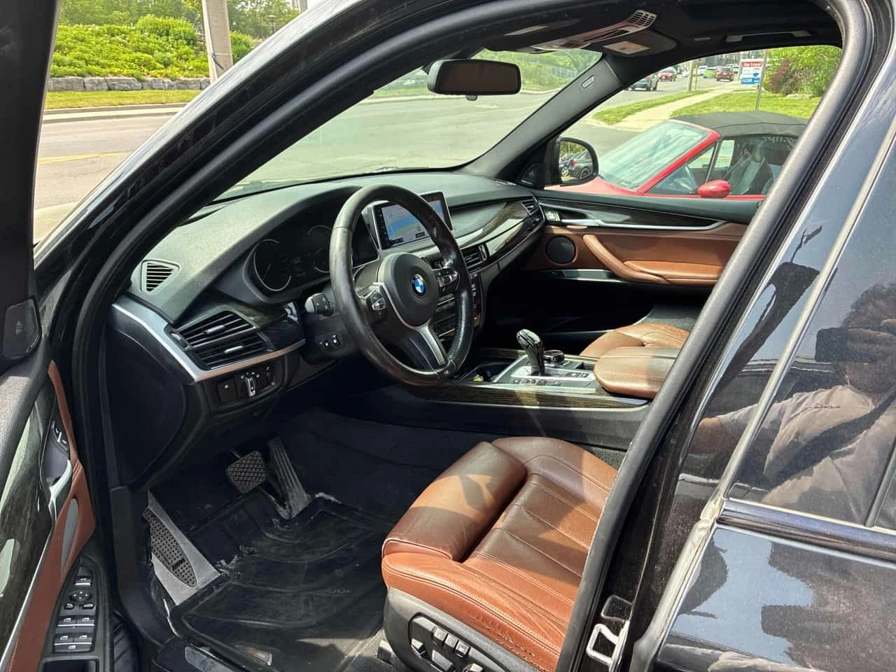 BMW X5 * xDrive35i * H/K* COMFORTSEATS* ДИГИТАЛНО ТАБЛО* , снимка 16 - Автомобили и джипове - 54838603
