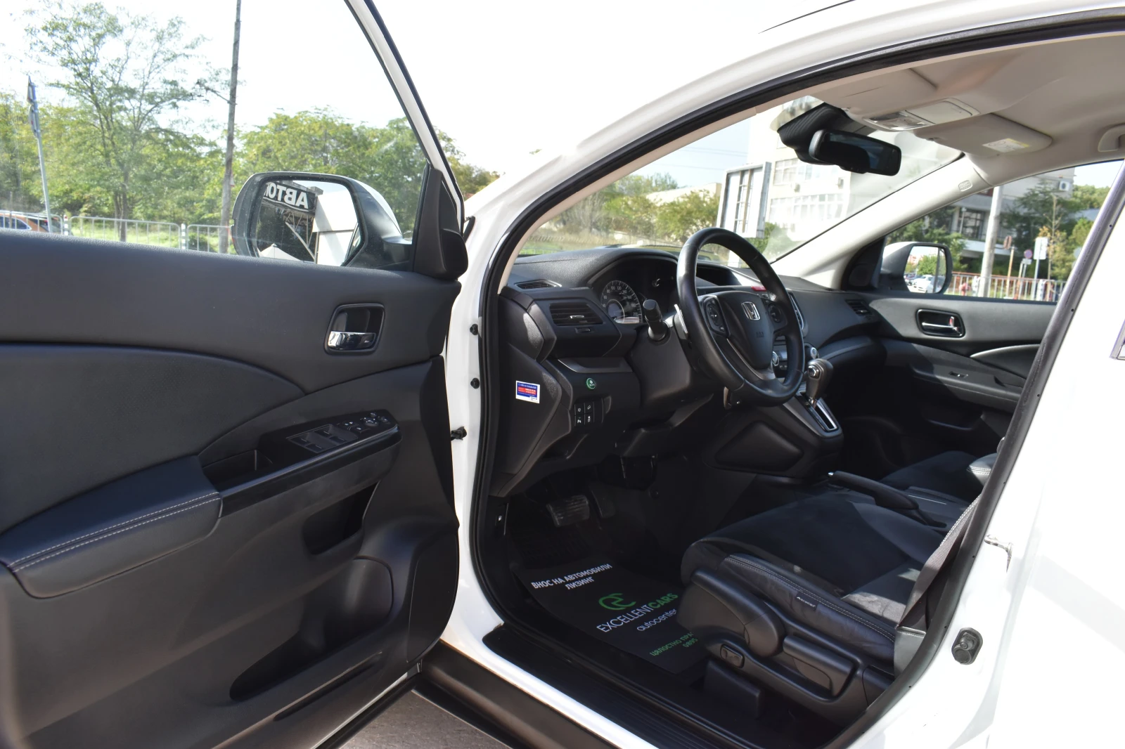 Honda Cr-v 2.0i* 4x4* LED, снимка 8 - Автомобили и джипове - 55815238
