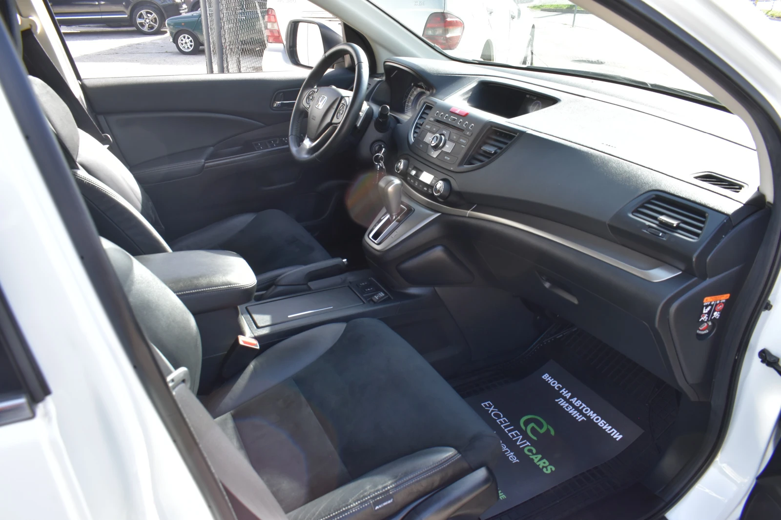 Honda Cr-v 2.0i* 4x4* LED, снимка 12 - Автомобили и джипове - 55815238