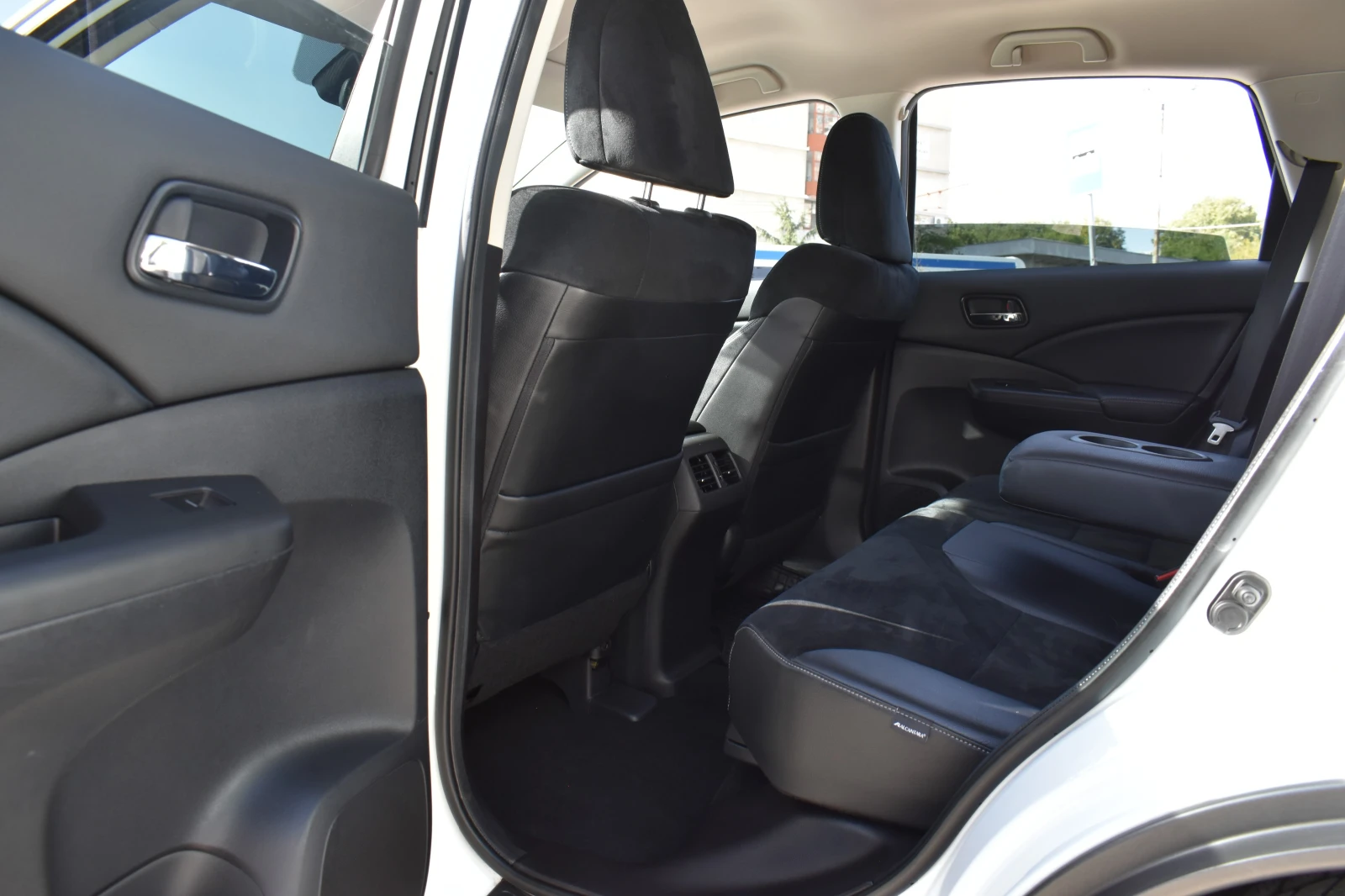 Honda Cr-v 2.0i* 4x4* LED, снимка 10 - Автомобили и джипове - 55815238