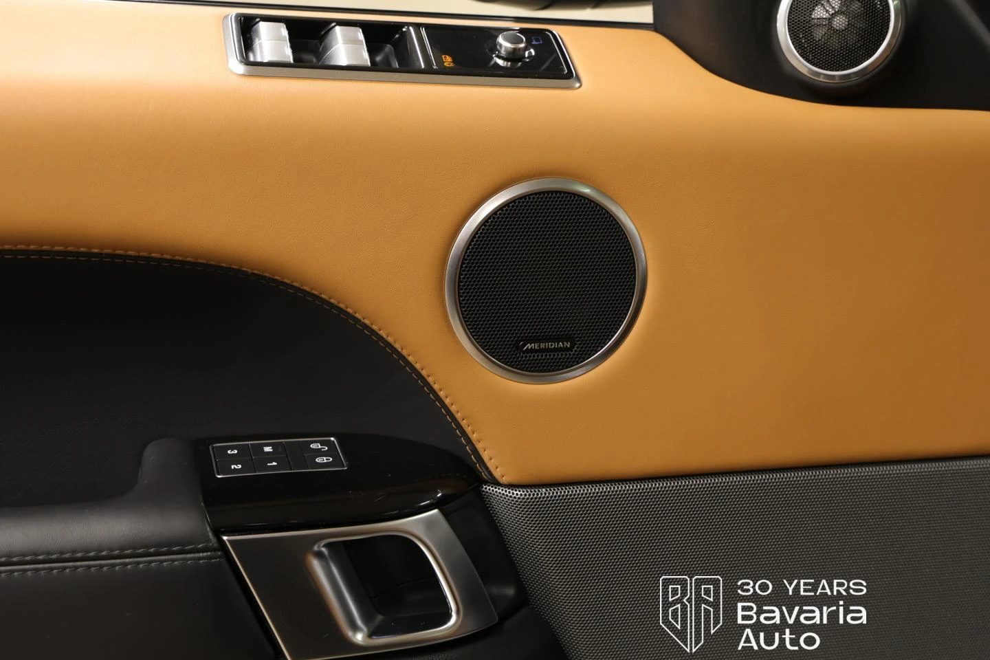Land Rover Range rover Sport P400e HSE Plug-in Hybride 3xTV, снимка 6 - Автомобили и джипове - 56218823