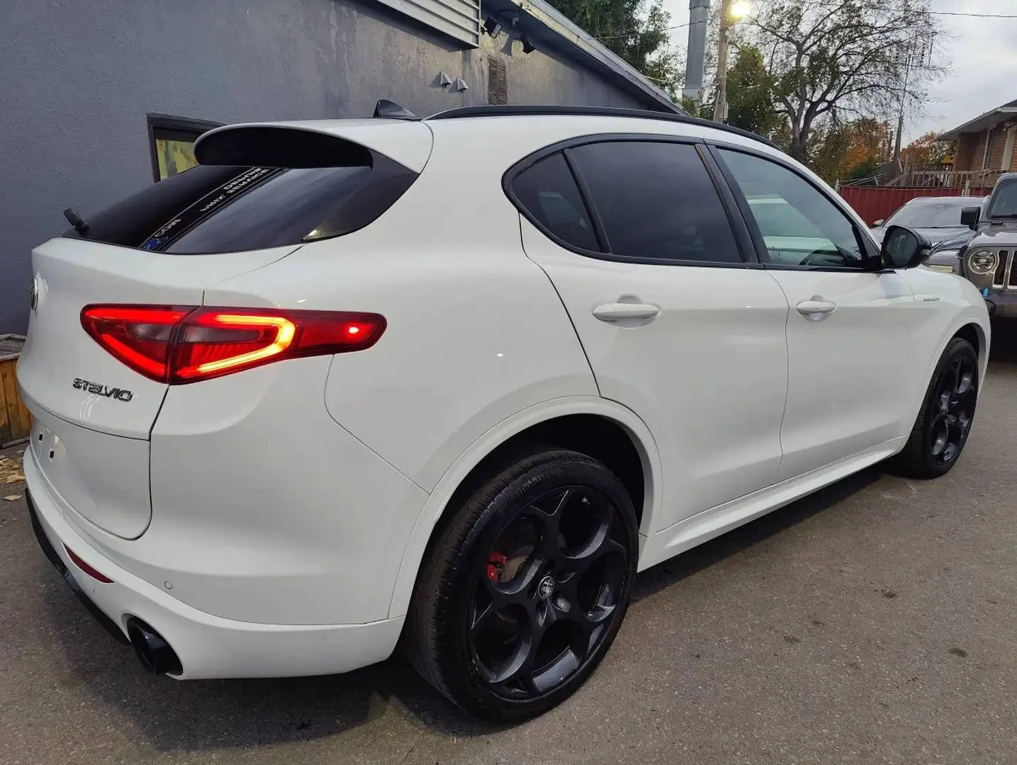 Alfa Romeo Stelvio Harman/Kardon * ����������* * ���� �� ��*  | Mobile.bg � ����������� 10