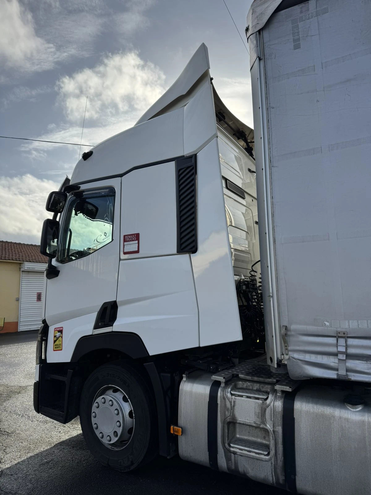 Renault T 480 4бр. - изображение 5