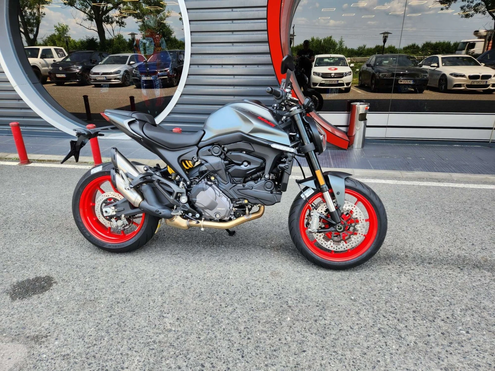 Ducati Monster AVIATOR GRAY - изображение 2