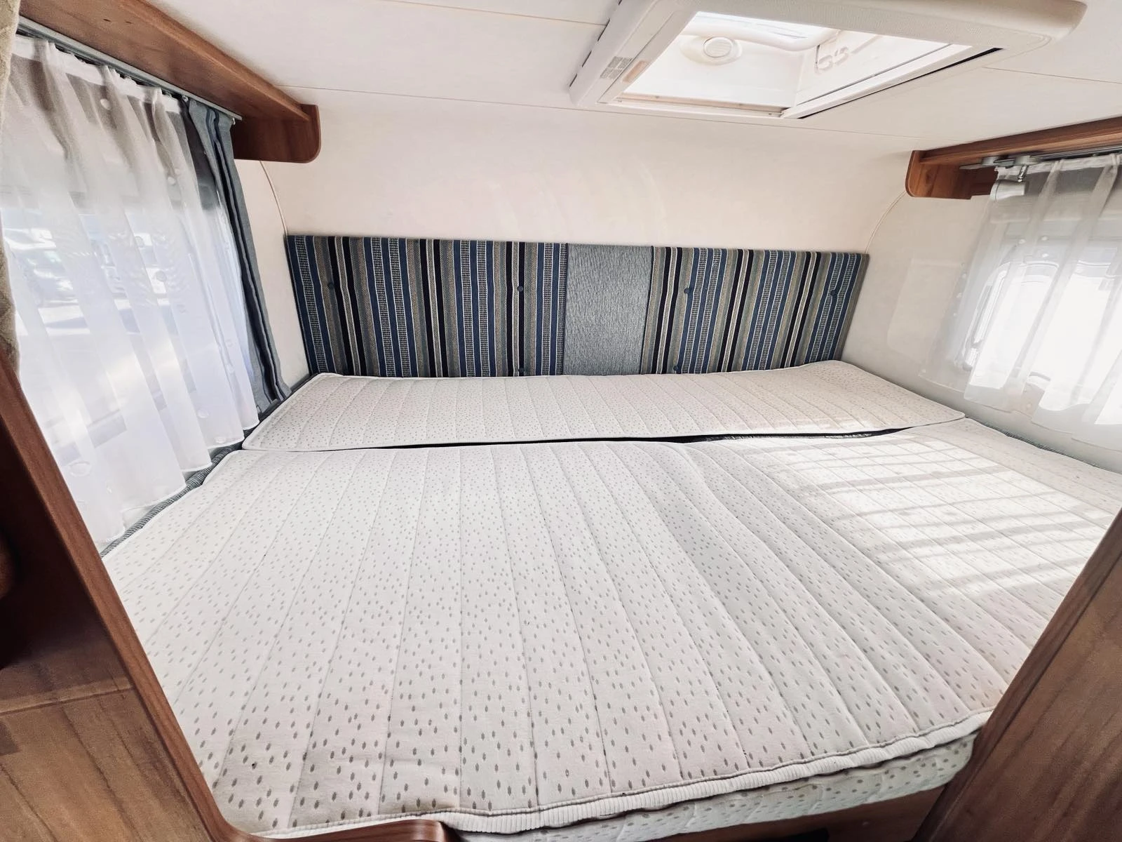 Кемпер Burstner Travel Van T 620 G Климатик, Солар, Инвертор - изображение 7