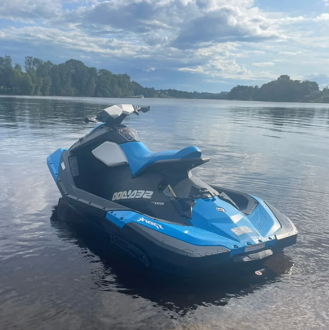 Джет Bombardier Sea Doo Sea Doo Spark 2Up IBR, снимка 3 - Воден транспорт - 53489633