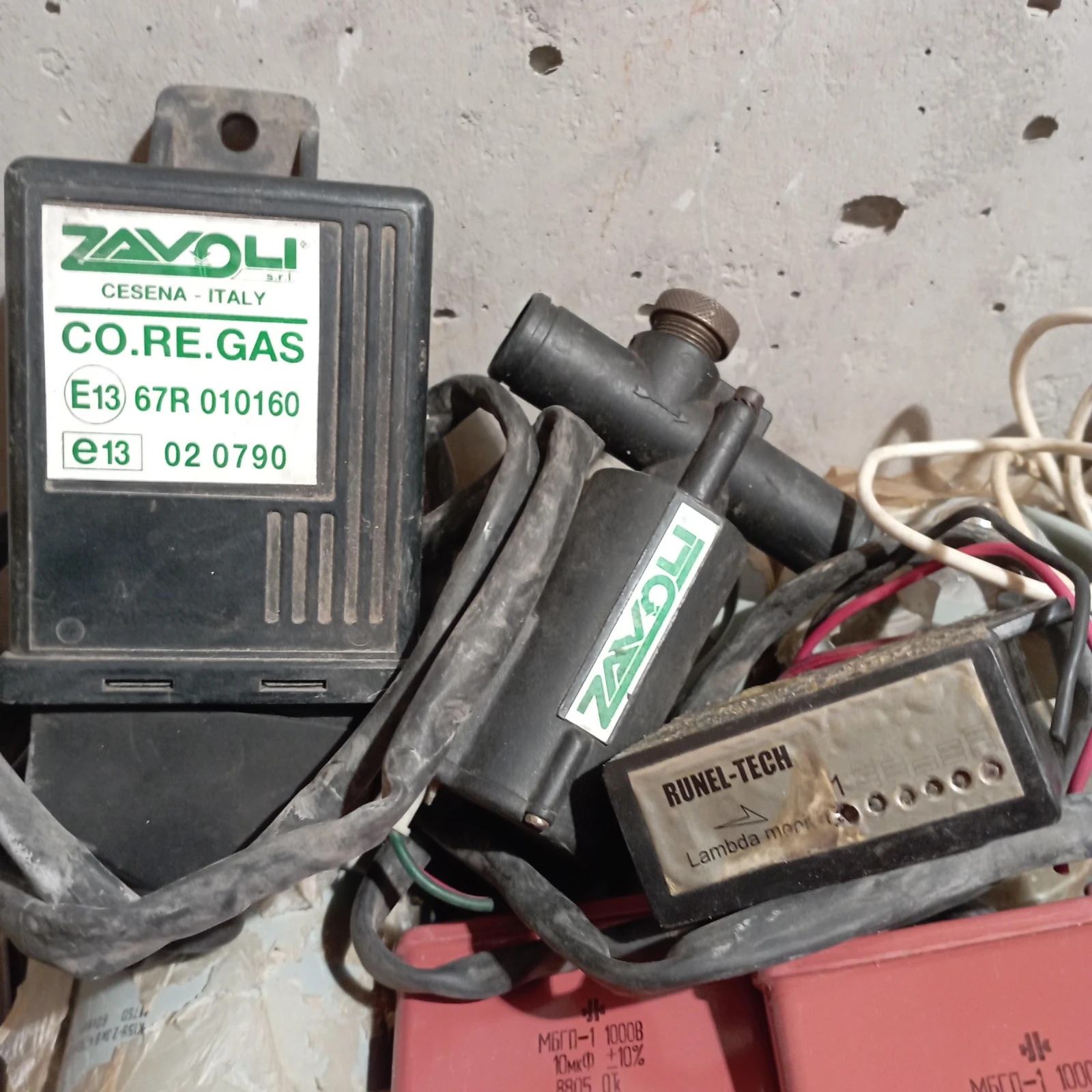 ����� ������� ZAVOLI | Mobile.bg � ����������� 1