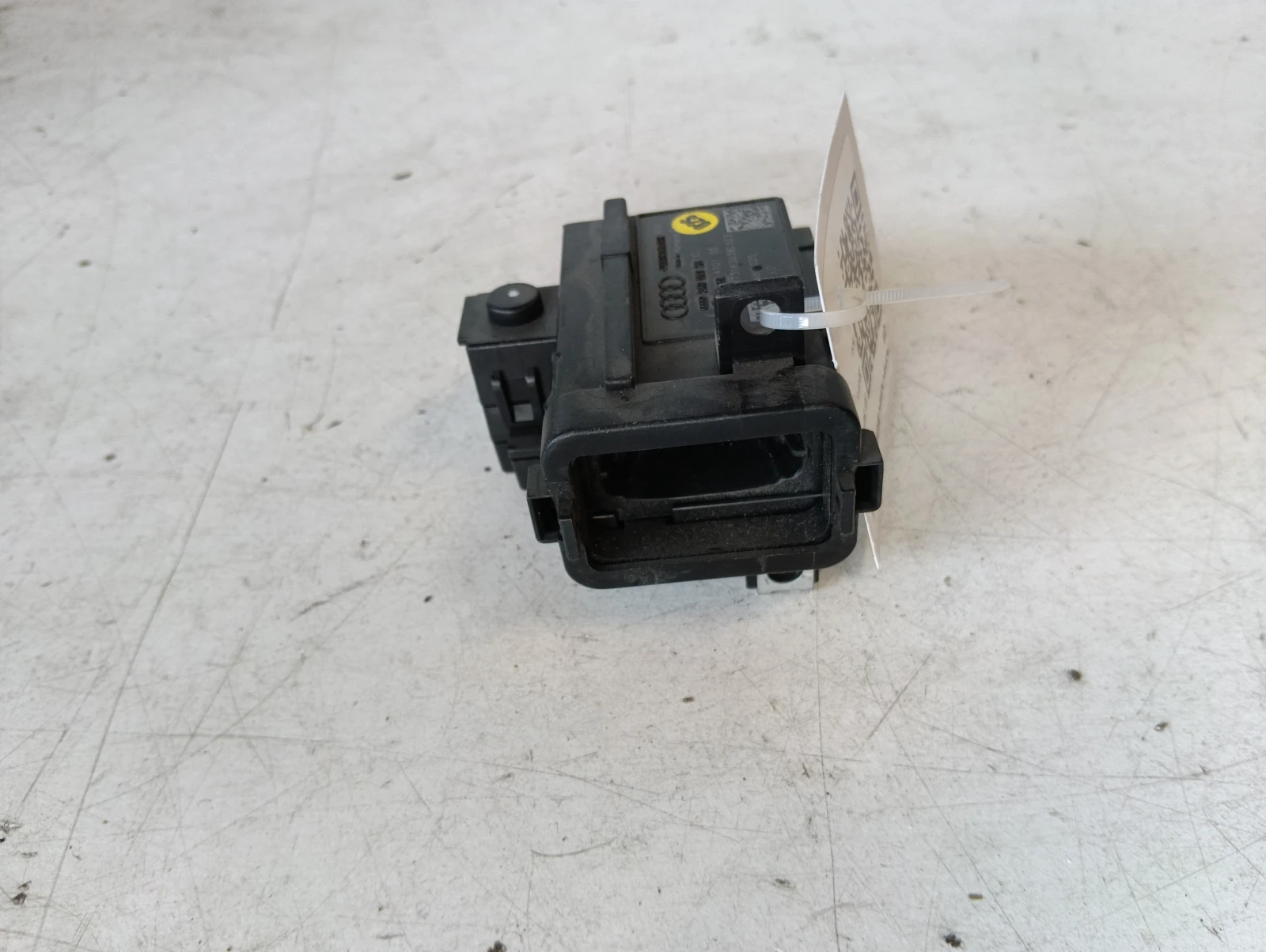 гълтач ключ 8K0909131C Audi Q5