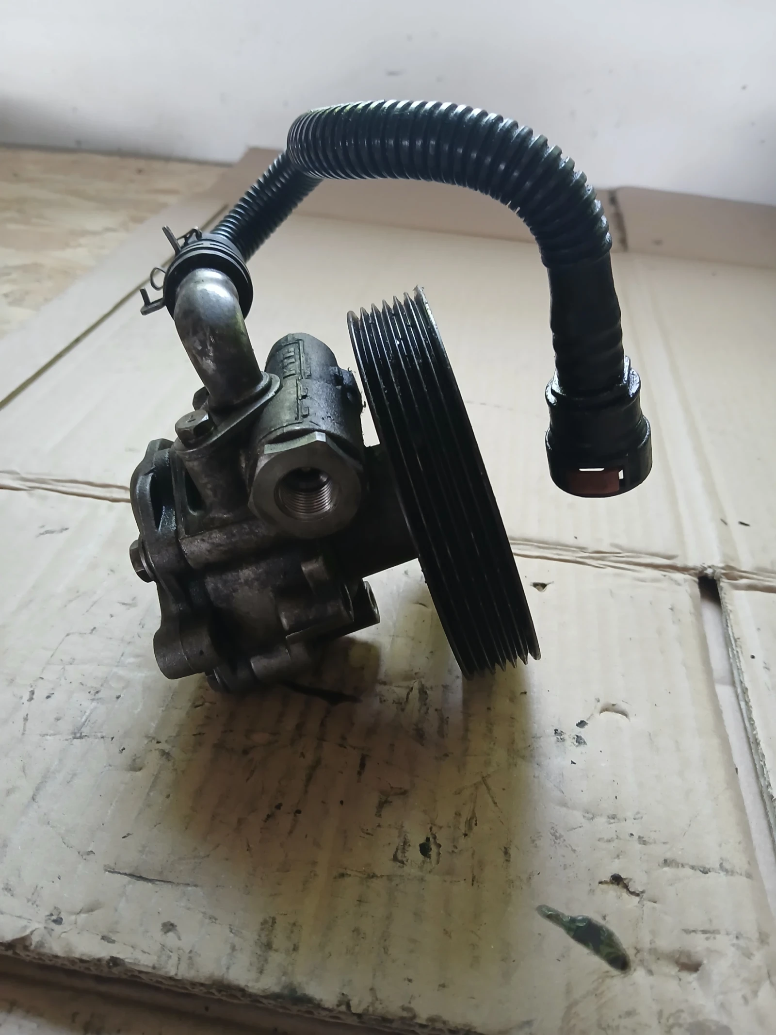 2S6C 3A696 DD хидравлична помпа Ford Fusion , снимка 4 - Части - 55298631