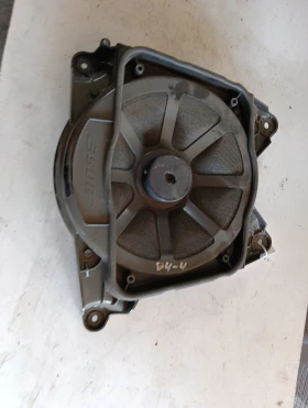 ����� �� �������� �� ����� BOSE 4H0035481A Audi A8