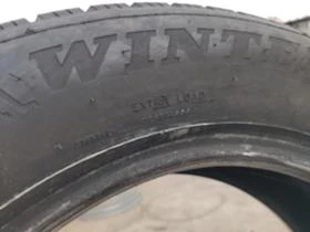 Гуми Зимни 215/60R16, снимка 9