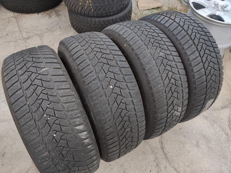 Гуми Зимни 215/60R16, снимка 5 - Гуми и джанти - 30462266