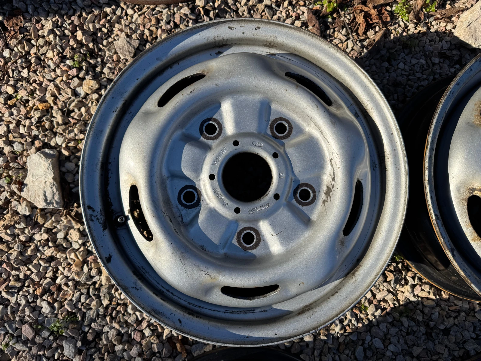   Ford | Mobile.bg   2