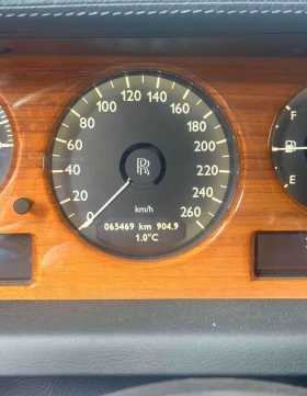 Rolls-Royce Phantom * 4dr Sdn * CARFAX * ЦЕНА ДО БГ, снимка 8