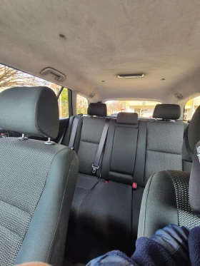 Toyota Avensis D4D, снимка 10