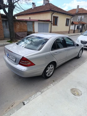 Mercedes-Benz C 220, снимка 4