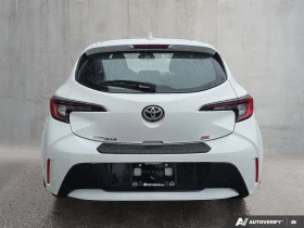 Toyota Corolla SE FWD, снимка 10