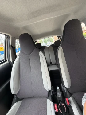 Toyota Aygo, снимка 11