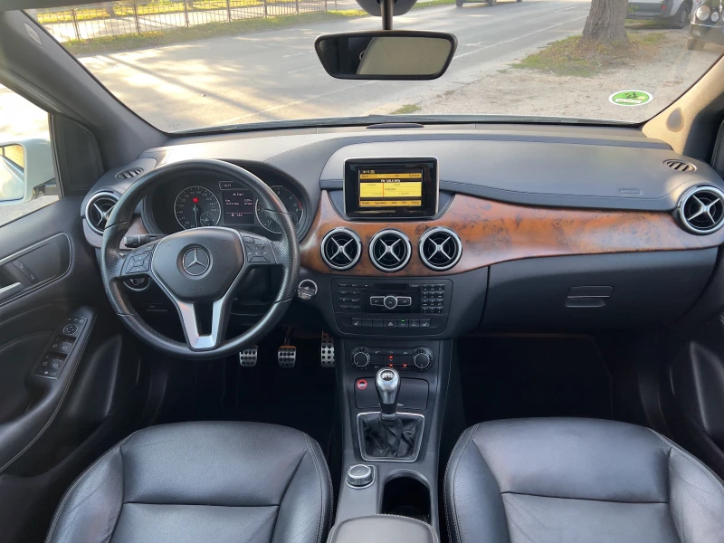 Mercedes-Benz B 200 CDI Euro 5 LED Pano Navi Park Assist Старт/Стоп, снимка 11 - Автомобили и джипове - 47149217