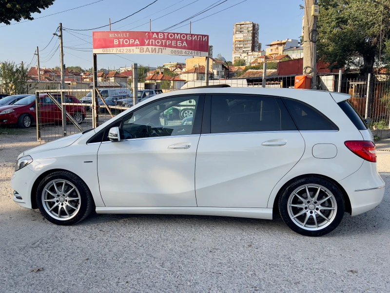 Mercedes-Benz B 200 CDI Euro 5 LED Pano Navi Park Assist Старт/Стоп, снимка 4 - Автомобили и джипове - 47149217