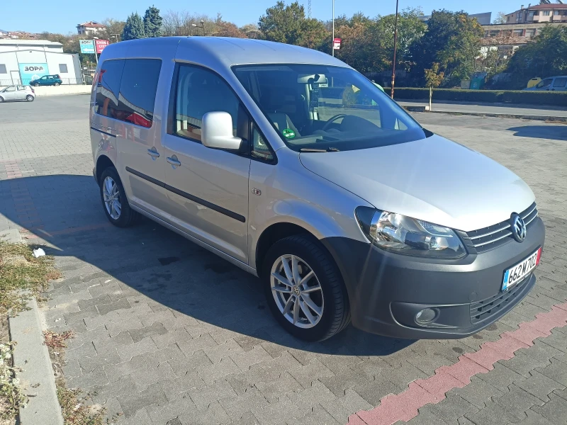 VW Caddy 2000i, снимка 7 - Автомобили и джипове - 47653601