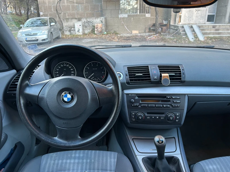 BMW 116, снимка 8 - Автомобили и джипове - 48099461