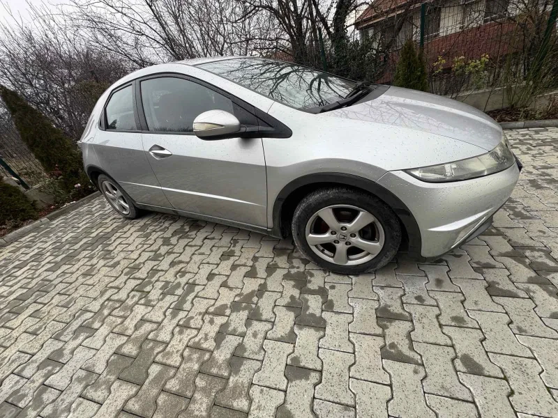 Honda Civic, снимка 6 - Автомобили и джипове - 48664267