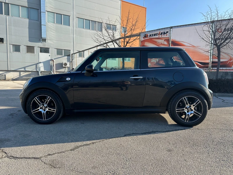 Mini Cooper 1.4i 95 к.с., снимка 2 - Автомобили и джипове - 49083756