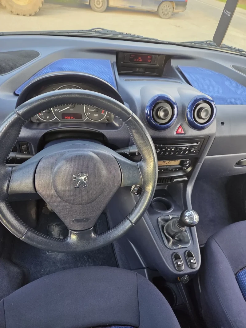 Peugeot 1007 1.4, снимка 12 - Автомобили и джипове - 52580567