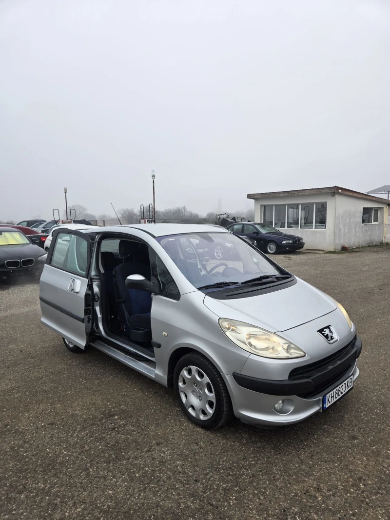 Peugeot 1007 1.4, снимка 11 - Автомобили и джипове - 52580567