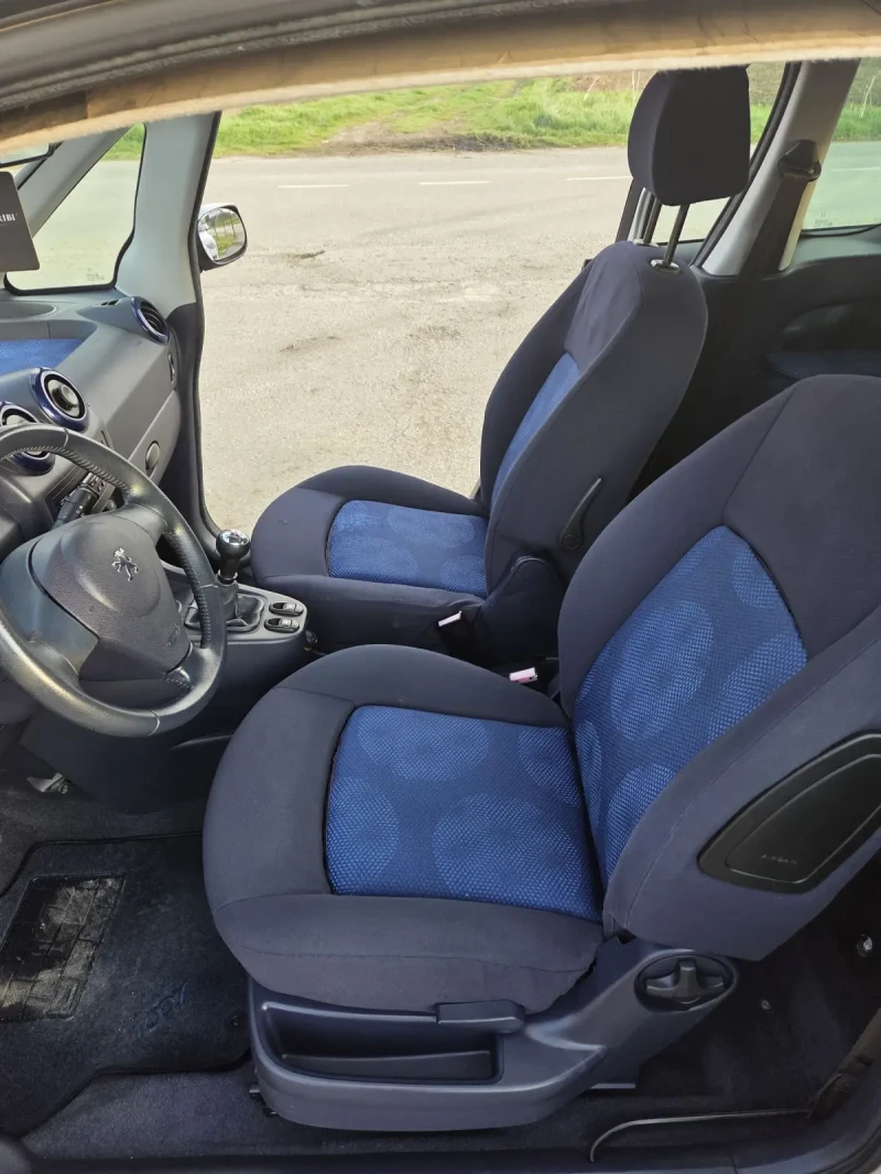 Peugeot 1007 1.4, снимка 10 - Автомобили и джипове - 52580567