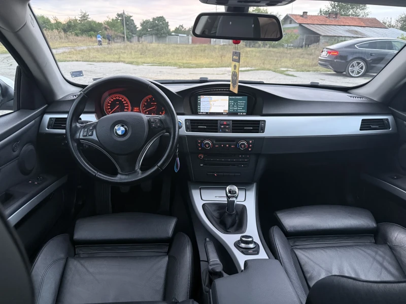 BMW 325 I, снимка 13 - Автомобили и джипове - 52127851
