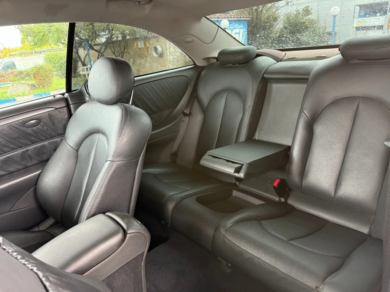 Mercedes-Benz CLK Navi/Подгрев, снимка 10 - Автомобили и джипове - 52334500