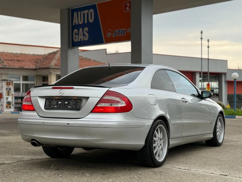 Mercedes-Benz CLK Navi/Подгрев, снимка 6 - Автомобили и джипове - 52334500