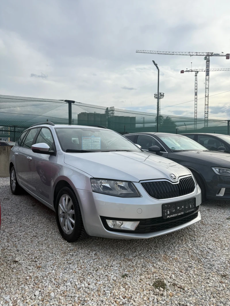 Skoda Octavia 1.6D, снимка 2 - Автомобили и джипове - 52915833