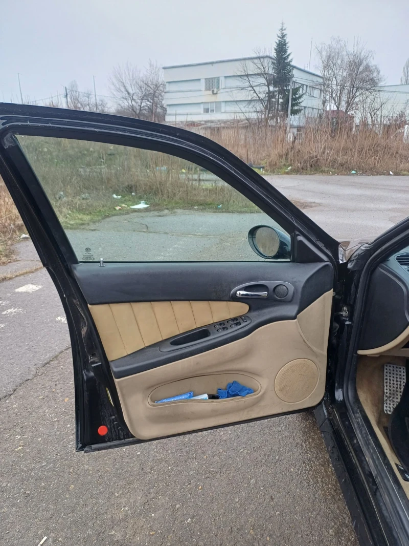 Alfa Romeo 156 Crosswagon Q4, снимка 13 - Автомобили и джипове - 53214693