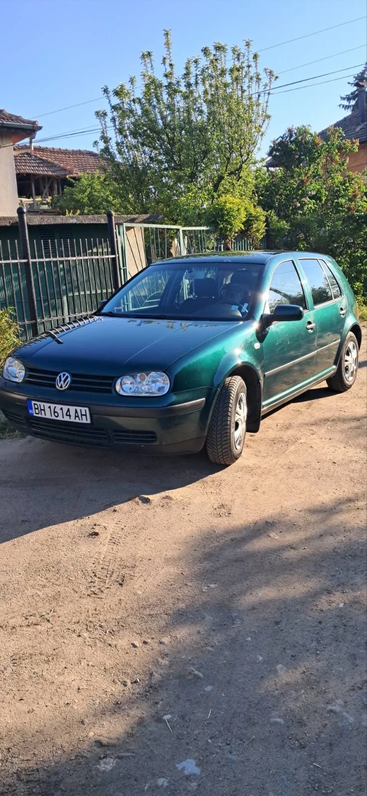 VW Golf