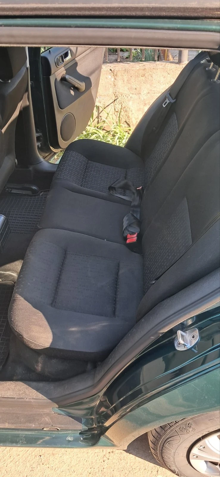 VW Golf, снимка 8 - Автомобили и джипове - 54491873