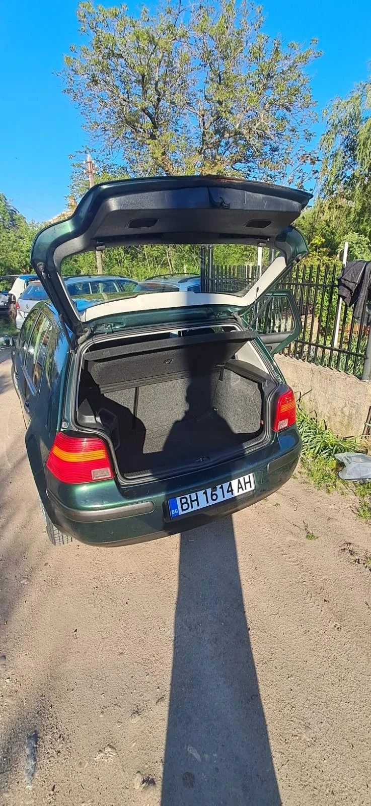 VW Golf, снимка 6 - Автомобили и джипове - 54491873