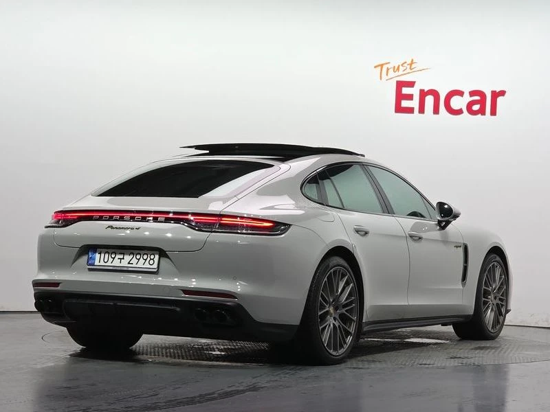 Porsche Panamera 2.9 DGP Automatic, снимка 2 - Автомобили и джипове - 55906377